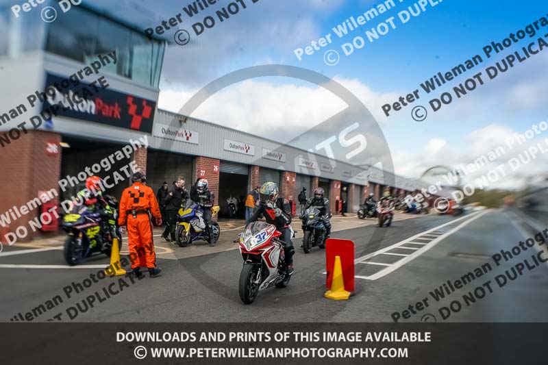 anglesey;brands hatch;cadwell park;croft;donington park;enduro digital images;event digital images;eventdigitalimages;mallory;no limits;oulton park;peter wileman photography;racing digital images;silverstone;snetterton;trackday digital images;trackday photos;vmcc banbury run;welsh 2 day enduro